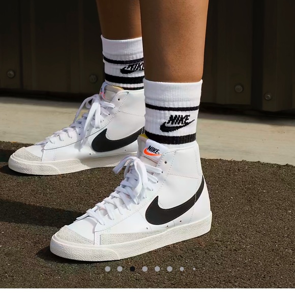 Nike Blazer Mid 77 NEW - Picture 2 of 8